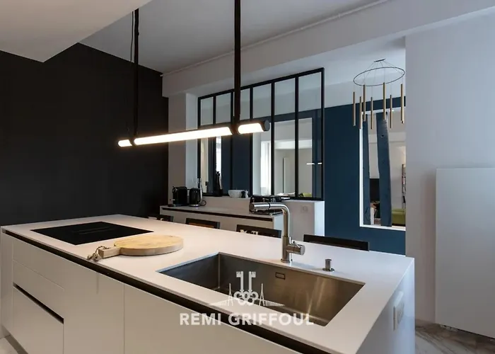 Gernez Historic Center 10 Guests *