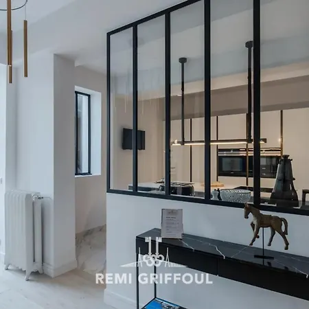 Vila Gernez Historic Center 10 Guests