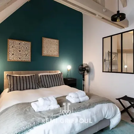 Gernez Historic Center 10 Guests Vila *